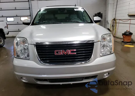 2011 GMC Yukon Xl K1500 Slt z USA, uszkodzony, nr VIN 1GKS2KE31BR208389
